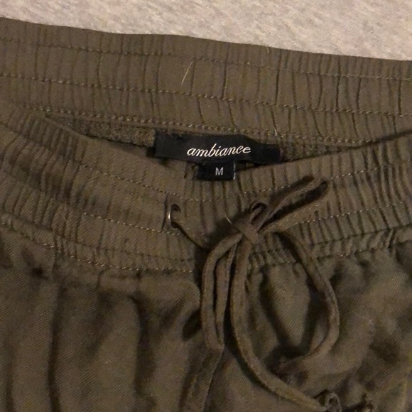 women’s army green loose shorts - Picture 2 of 3
